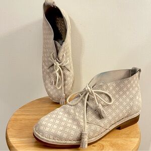 Hush Puppies Cyra Catelyn Leather Ankle Bootie Women’s 9